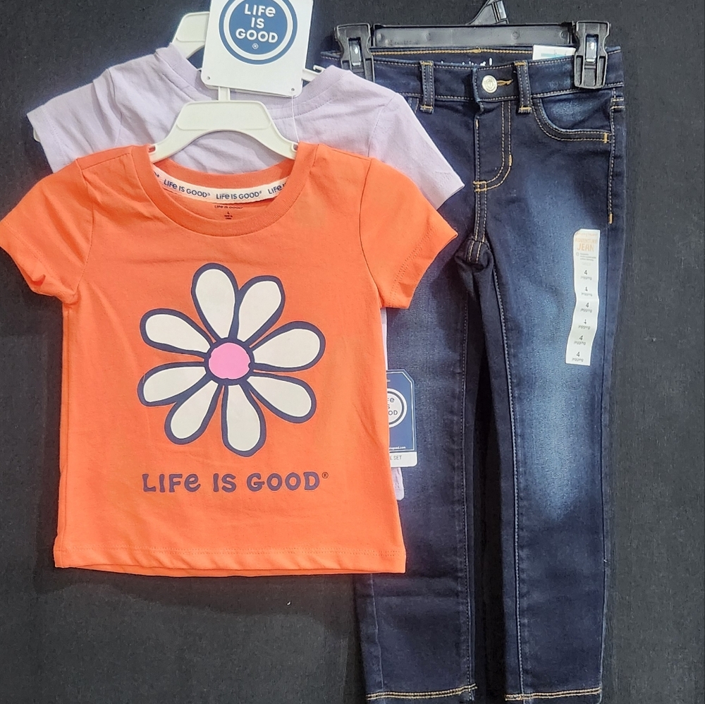 🆕️ Life is good tees & Jeggings